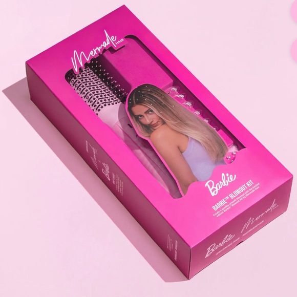 Barbie Blow-dry Brush 🎀